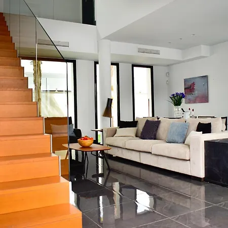 Luxury Laguna - * Ciudad Quesada
