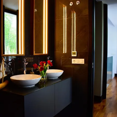 Luxury Laguna - Villa Ciudad Quesada